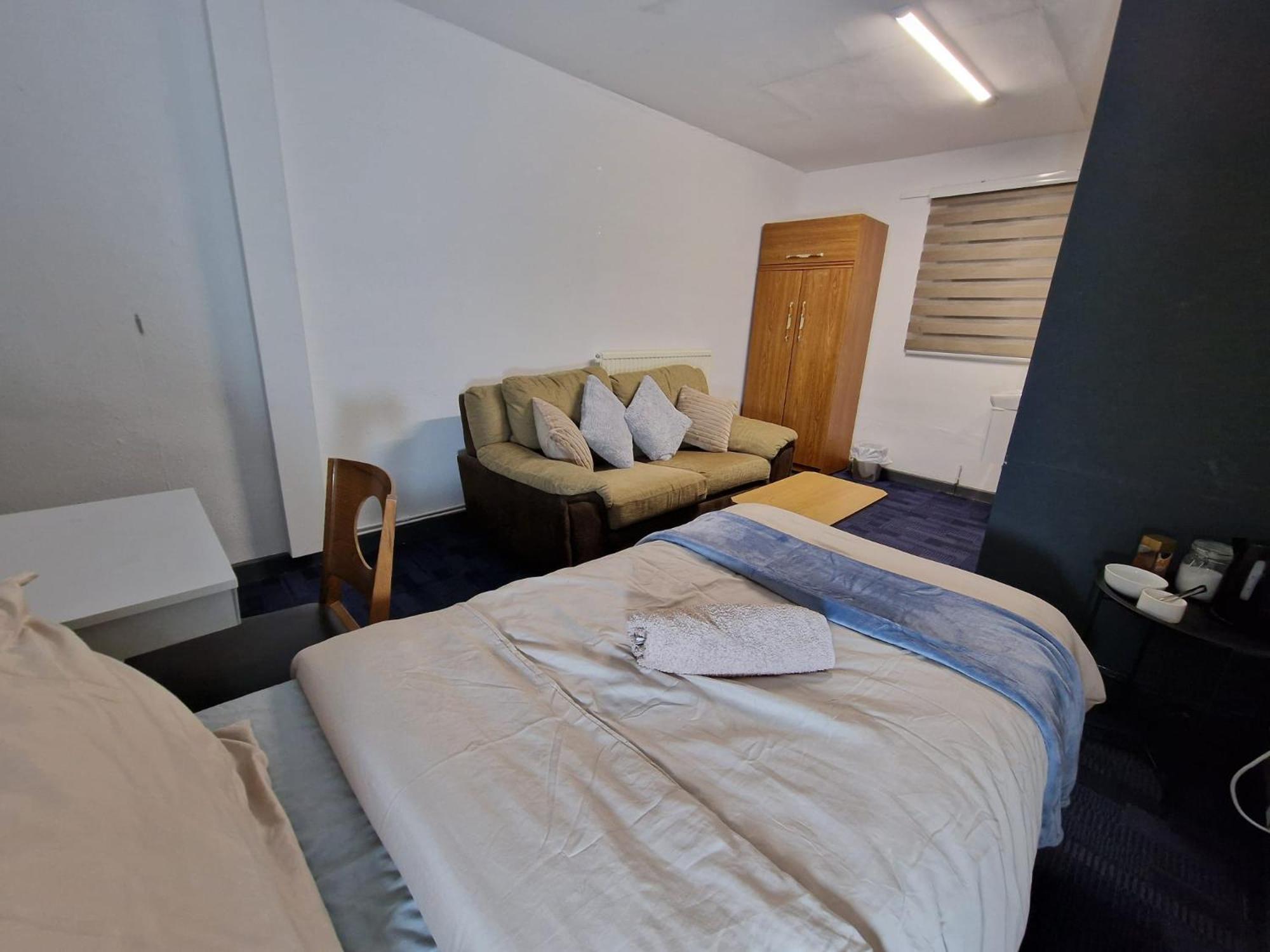 Room Near East Midland Airport 5 케그워스 외부 사진